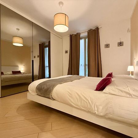 Comecasa Modern Apartment In Historical Centre Asti Exterior foto